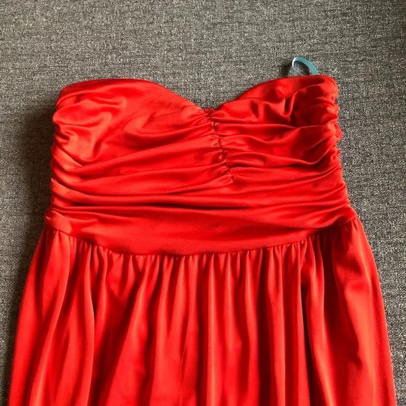 MARCIANO Red Strapless Cocktail Dress - Picture 2 of 6